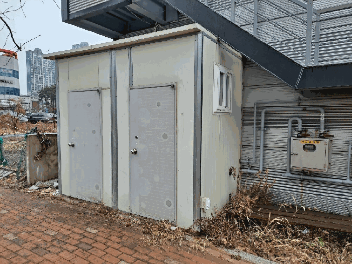 기호 ㄴ)제시외건물