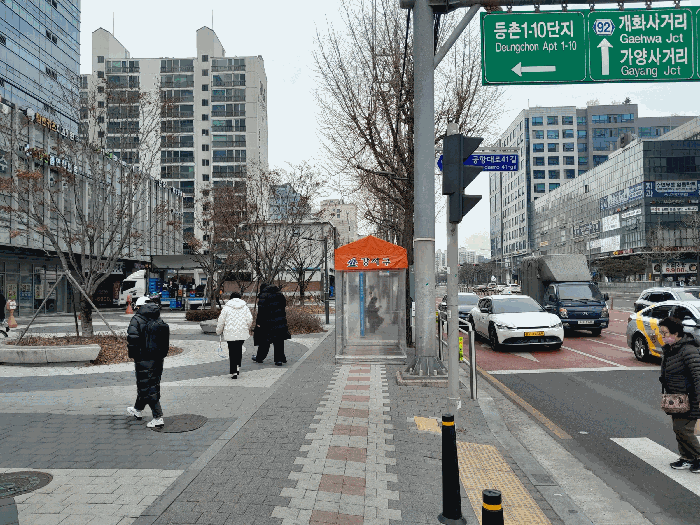 주위환경(북동측 도로변)