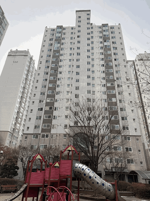 본건 전면