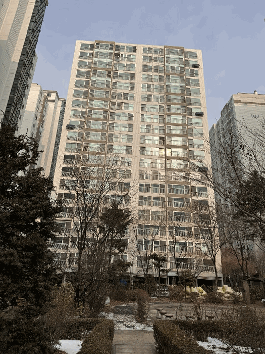 본건 후면