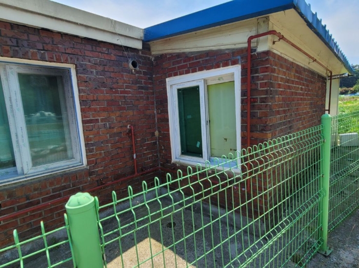 제시외 건물 ㄱ)