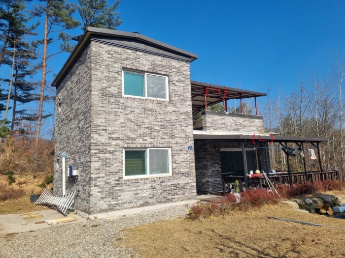 일련번호2,10) 및 제시외 건물