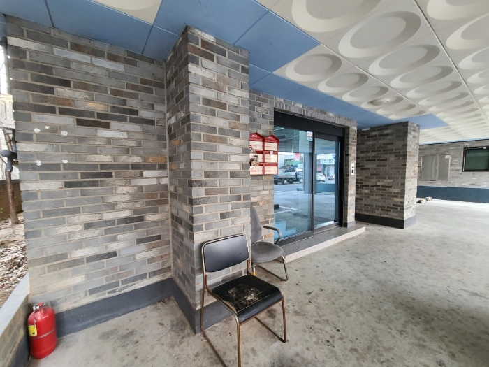 본건 건물 1층 전경