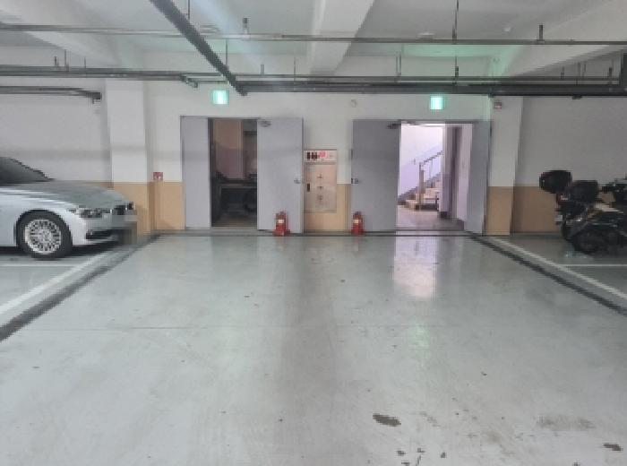 지하 주차장 모습1
