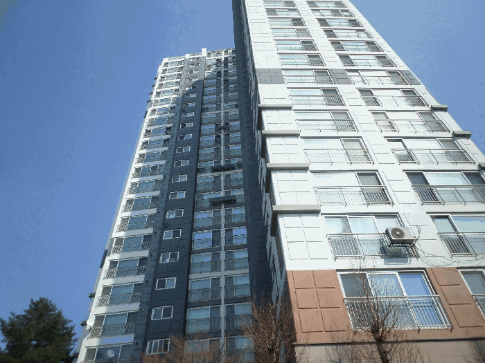 본건 건물 전경