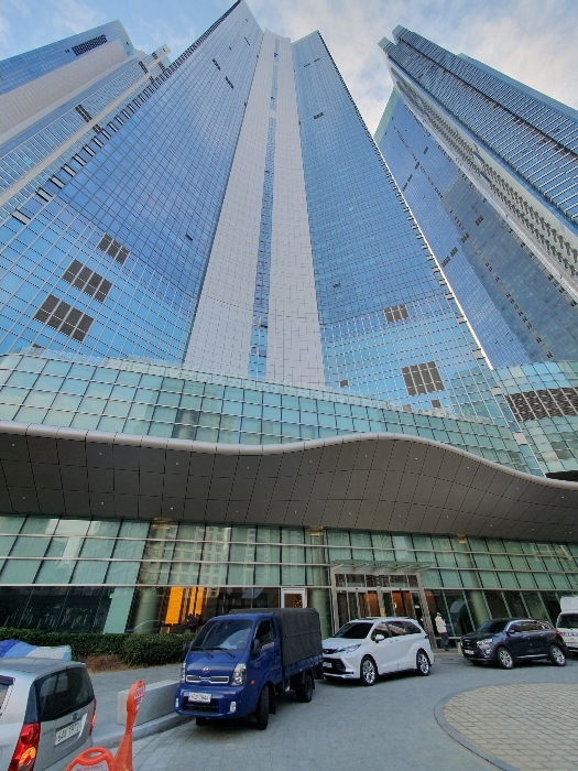 본건 북동측에서 촬영