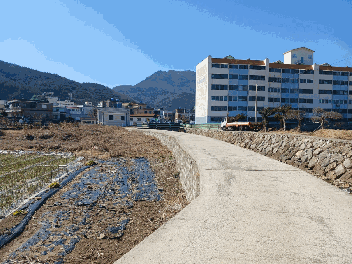 대상토지 기호3)에 접한 도로