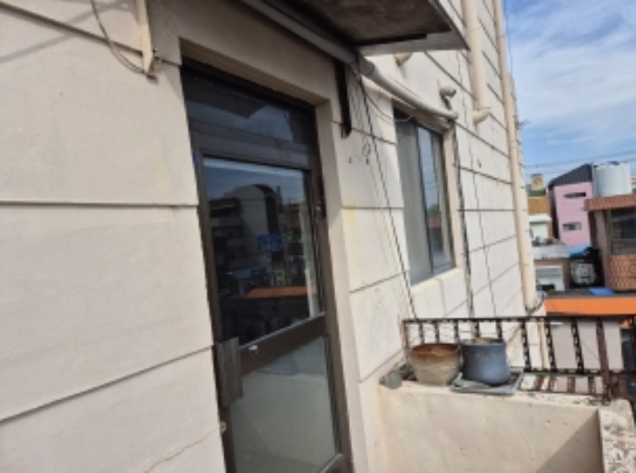 목록 9 주건물 2층 201호