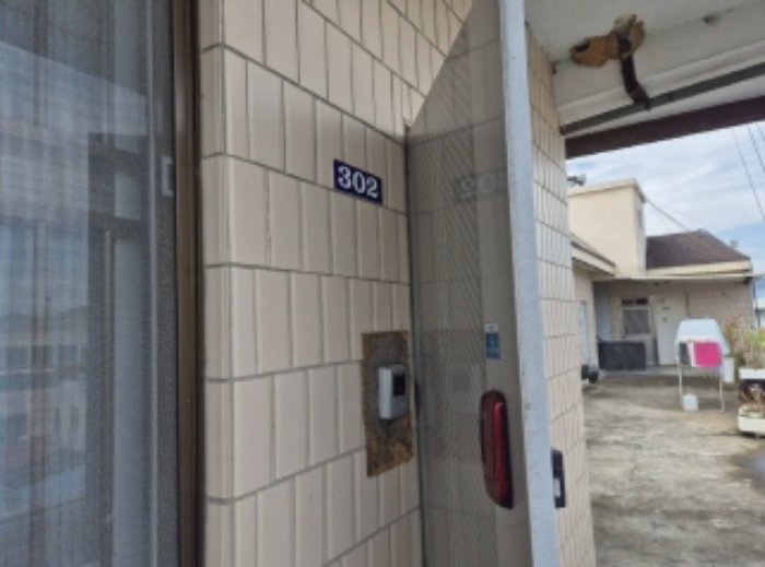 제시외건물 3층 302호