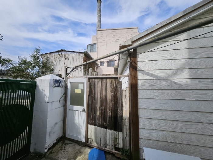 기호(5) 동측에서 바라본 전경