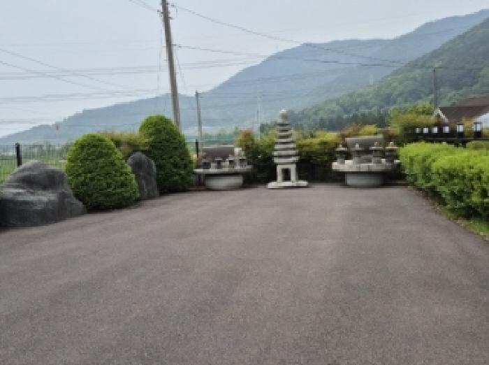 목록 3 제시외 정원수, 조경석, 석물, 나무벤치