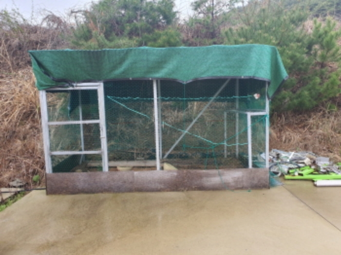 본건지상 제시외 건물(계사)전경