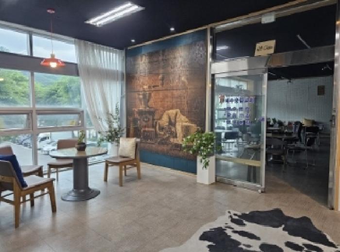 목록 2번 전경(2층 예수공감교회)