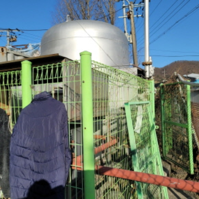 제시외 탱크(용도불명) 전경