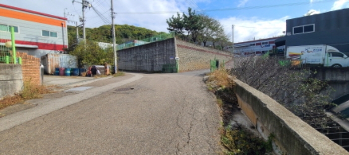 목록 3 토지 전경
