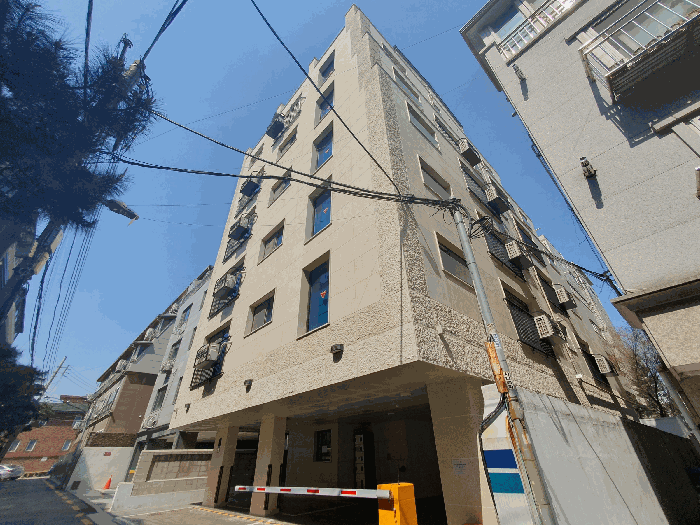 본건 건물 전경