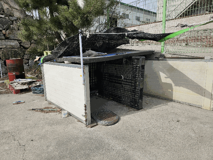 < 제시외건물 ㄷ >‘><br /><img src=