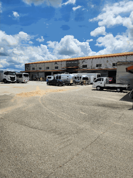 일련번호 (1-3) 토지 및 건물 전경