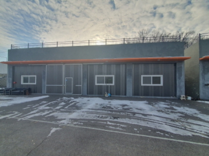 현장사진(토지, 좌측건물 전경)