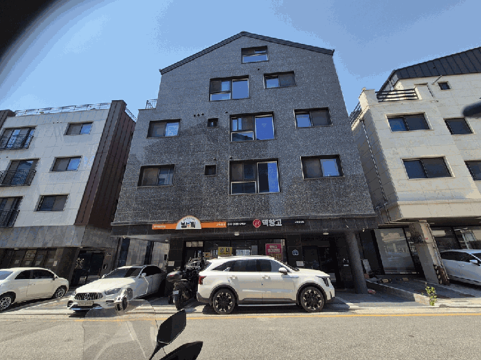 본건 전경(전면)