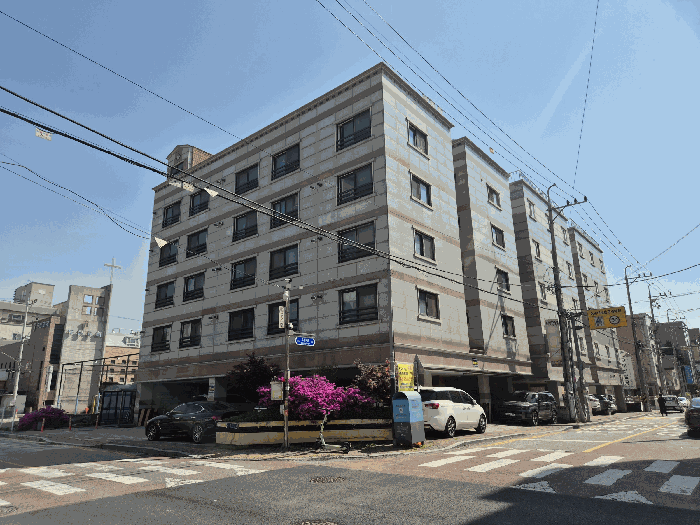 본건 기호(1,3) 토지건물 전경