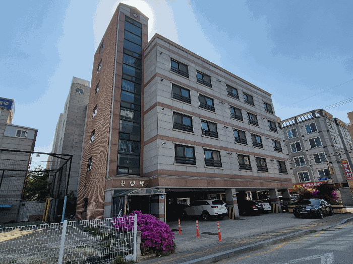 본건 기호(1,3) 토지건물 전경