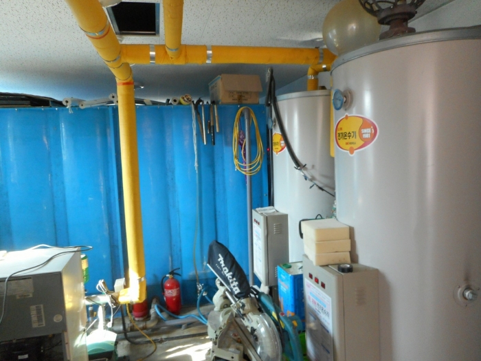 본건 기호(가) 1층 내부전경 - 기계실 부분