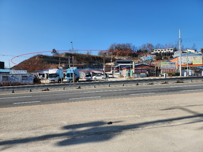 동측 간선 도로