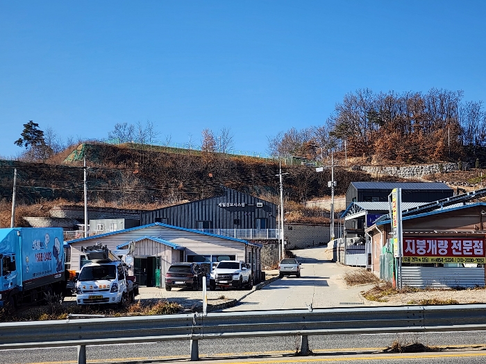 동측 간선 도로