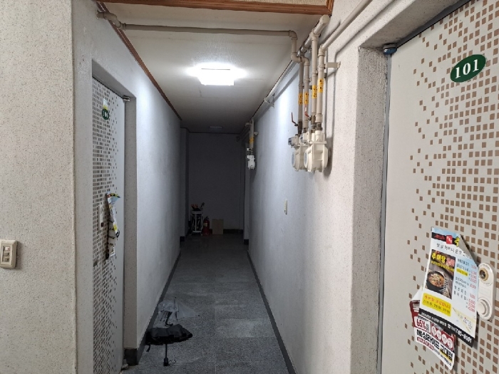 본 건 건 물 기호2)
내부 전경