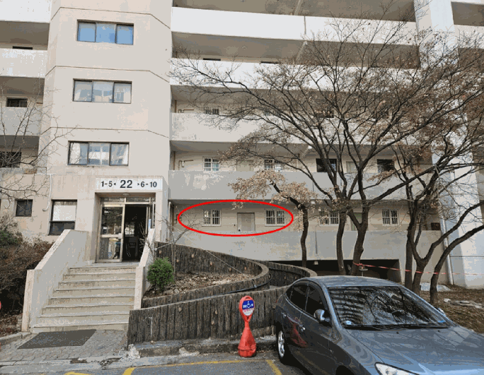 [본건 북서측 후면 외부전경]