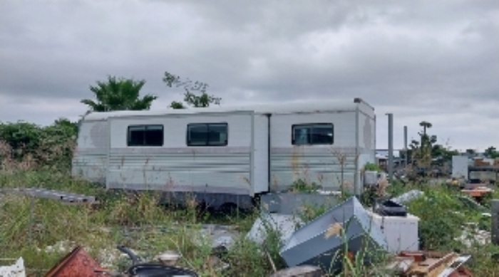 소재지1(수산리 3946-5) 지상에 소재한 카라반