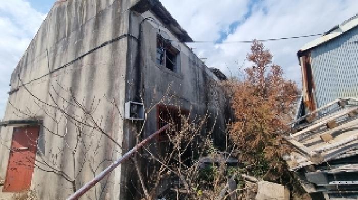 소재지2(검은여