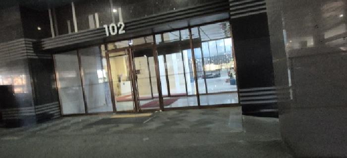 공동현관 출입문