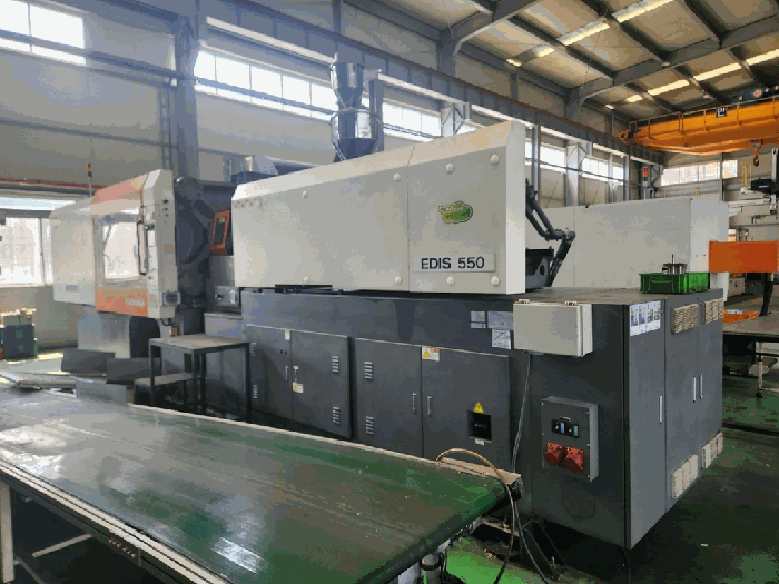 본건 기호 32) 기계기구