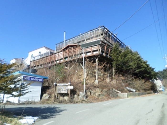 목록목록1,2,3 토지 및 목록4~7 건물 일대(남측에서 촬영)