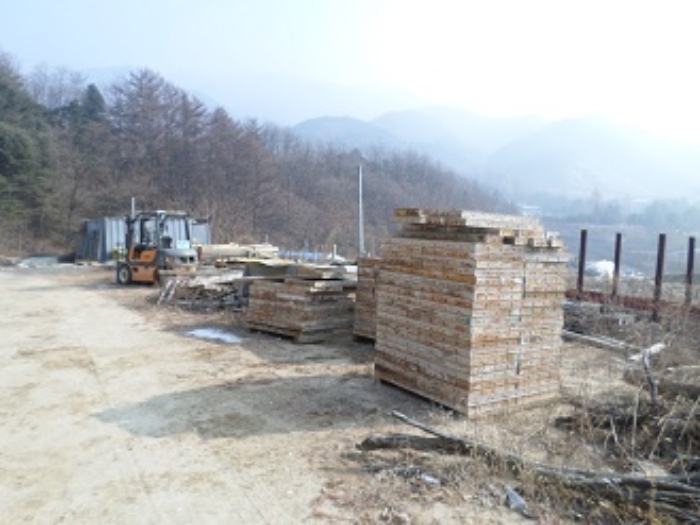 자재