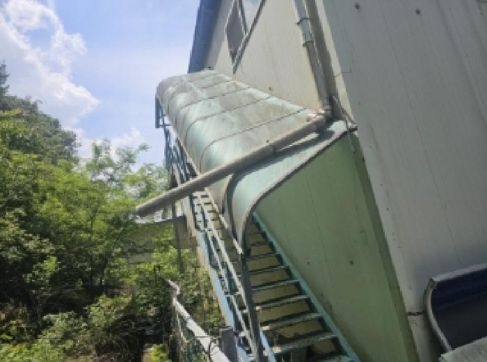 목록 1 제시 외 철골조 폴리카보네이트 계단 지붕