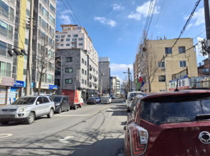 주변 도로 모습2