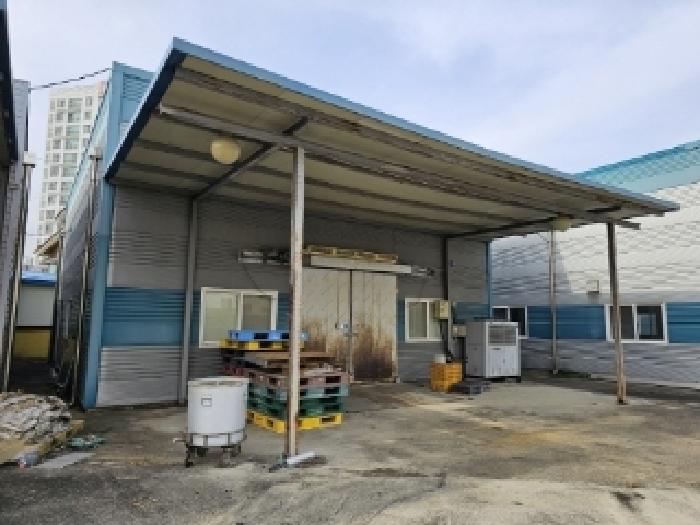 기호1번 제시 외 건물