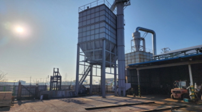 목록1 토지 및 목록2 건물에 설치된 우드칩생산시설 및 보관시설 1식