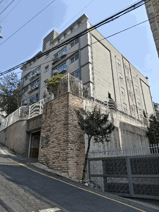 본건물 전경(측면)