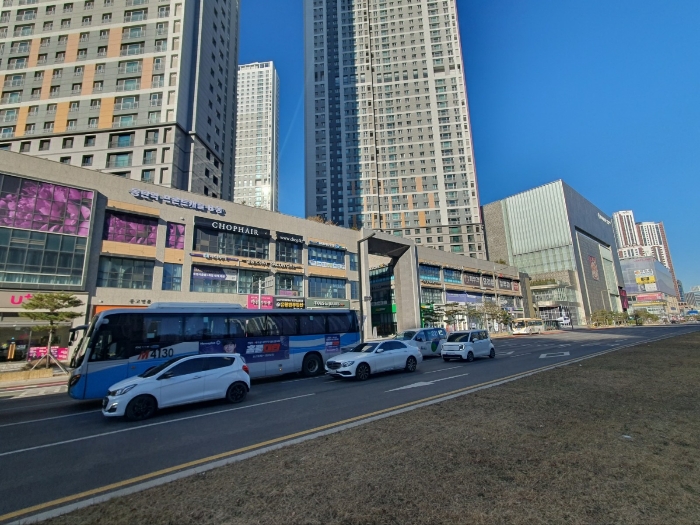 본건 건물 전경1