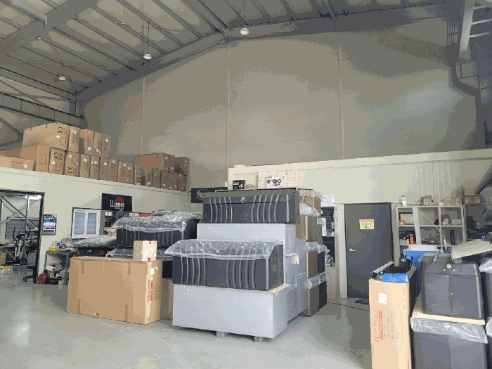 본건 내부 전경