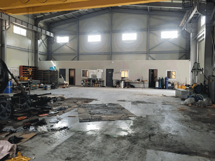 본건 내부 전경