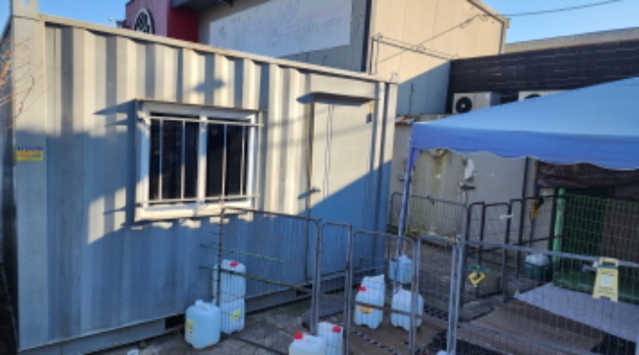 제시외 컨테이너박스 1동, 냉동냉장실 1동