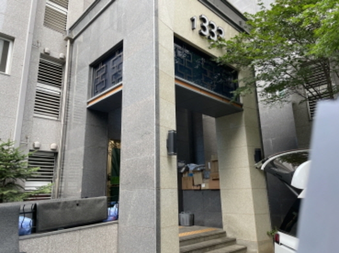 공동현관출입문