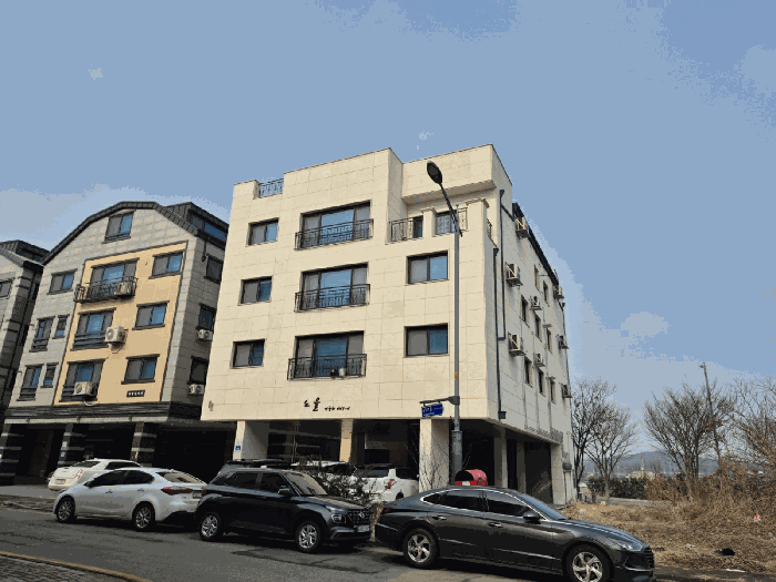 본건 남측에서 촬영