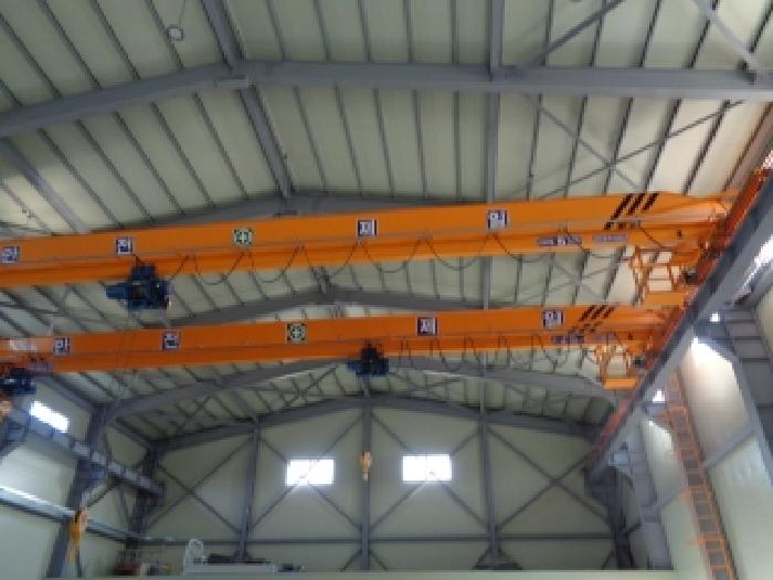 기계기구 목록 1번과 2번 호이스트 크레인 전경