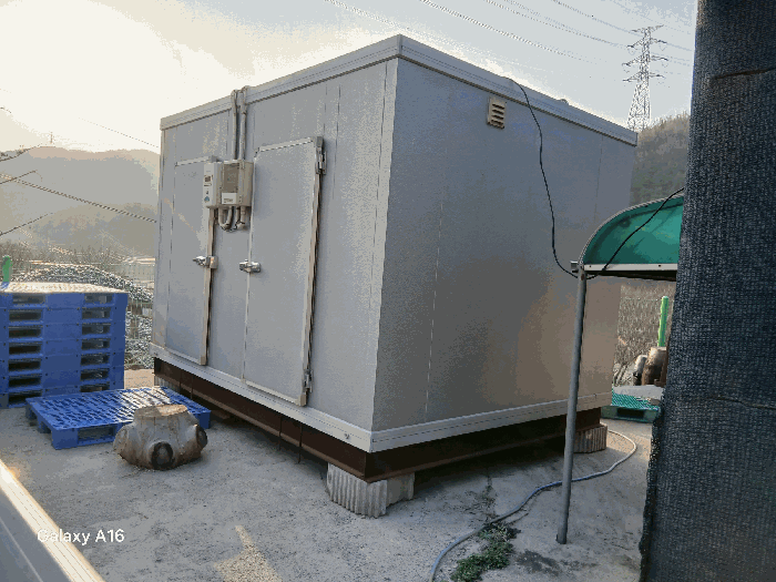 제시외 건물(ㄷ)-1 전경/(평가제외)